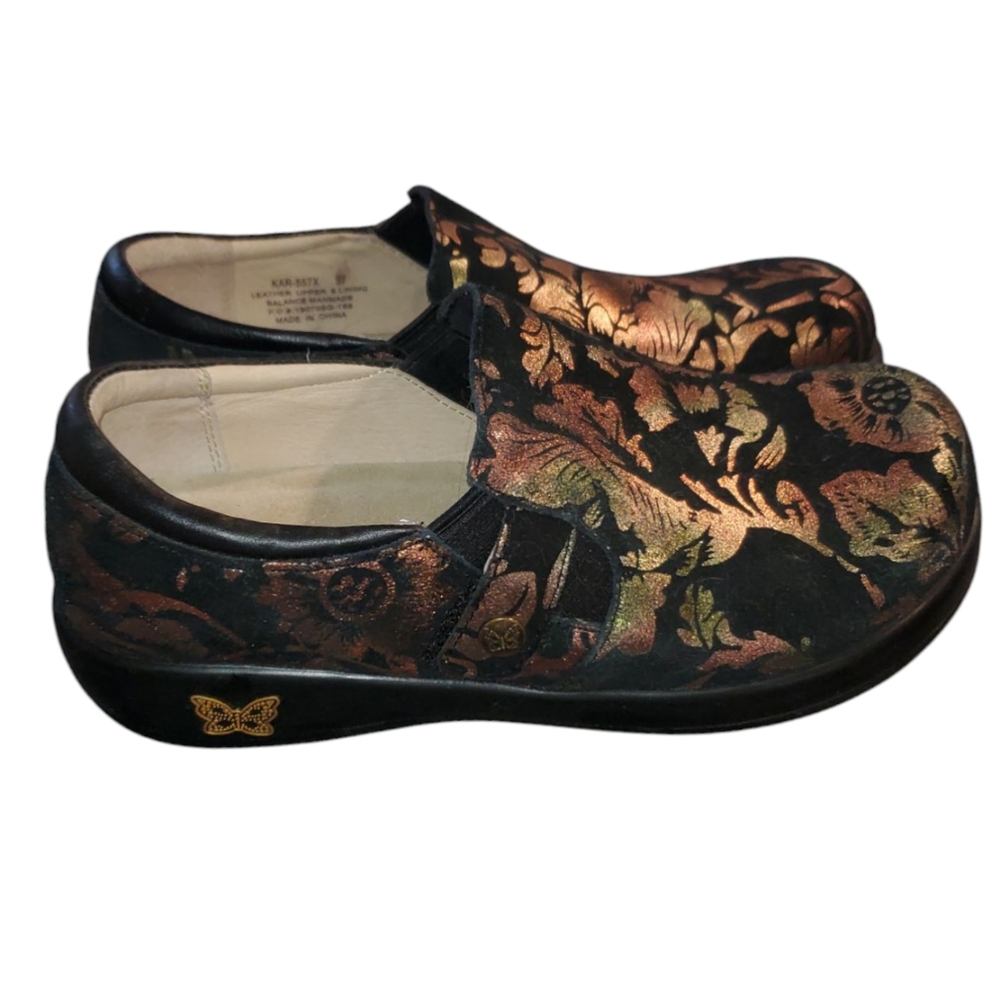 Alegria Kara Nubuck Leather Metallic Floral Comfort Clogs KAR-557X
